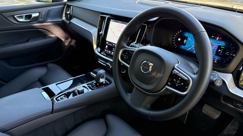 Volvo V60 2.0 T8 [455] PHEV Ultra Dark 5dr AWD Auto Estate